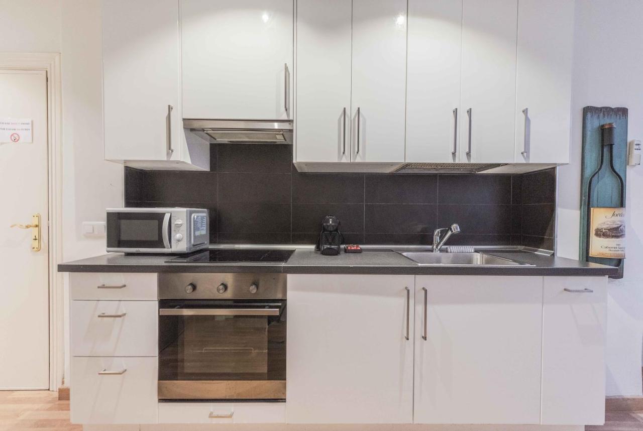 Modern Gem In Heart Of Malaga, Near Sights Rems Apartment Luaran gambar