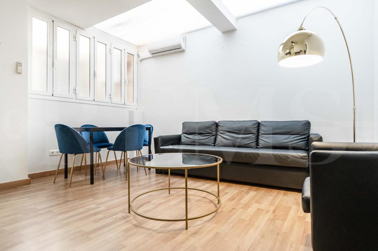 Modern Gem In Heart Of Malaga, Near Sights Rems Apartment Luaran gambar